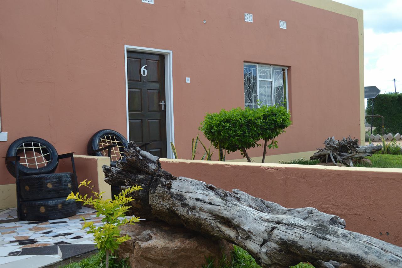 Seelo Guest Accommodation Letlhakane Екстериор снимка
